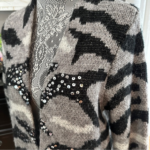 Chico’s Sequin Zebra Print Open Front Long Cardigan Sweater Size 1 (M/L) - Picture 4 of 14